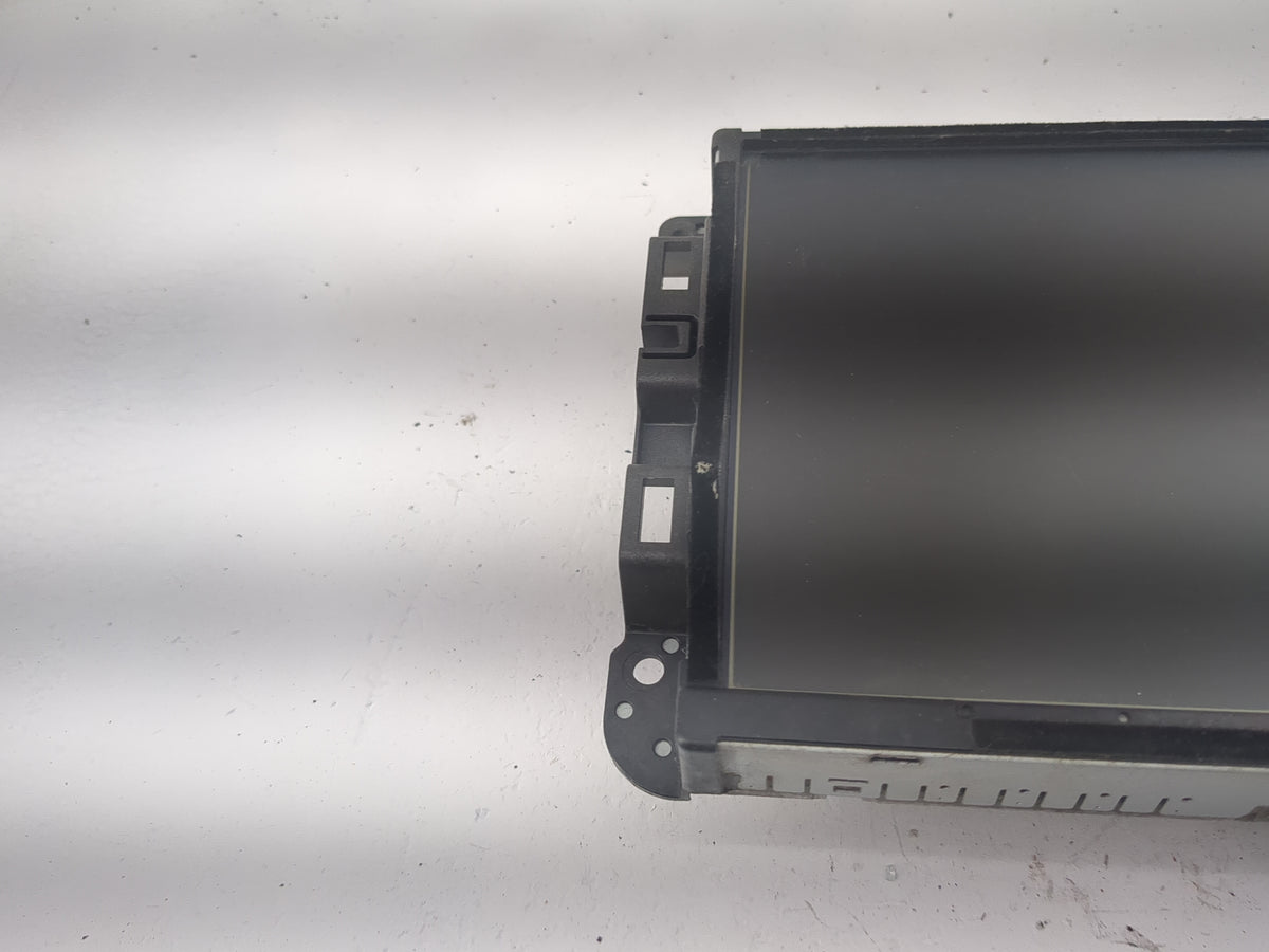 2014 Jeep Cherokee Information Radio Display Screen 1517826 - Oemusedautoparts1.com