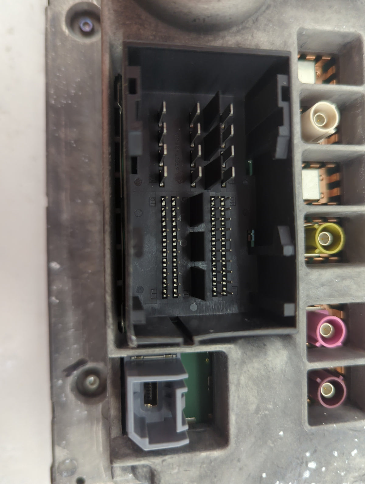2014 Jeep Cherokee Information Radio Display Screen 1517985 - Oemusedautoparts1.com