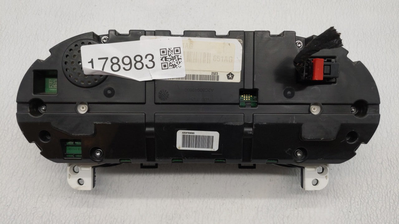 2014 Jeep Cherokee Instrument Cluster Speedometer Gauges P/N:P56054651AH P56054651AG Fits OEM Used Auto Parts - Oemusedautop