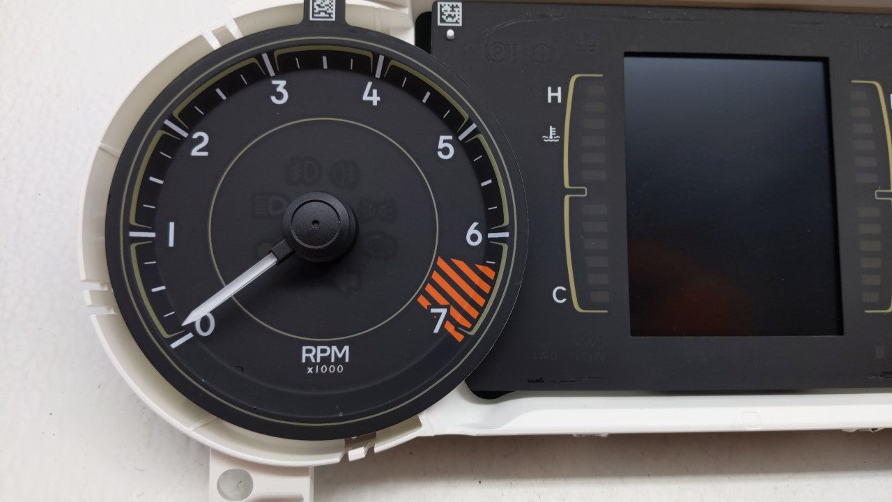 2014 Jeep Cherokee Instrument Cluster Speedometer Gauges P/N:P56054651AH P56054651AG Fits OEM Used Auto Parts - Oemusedautop