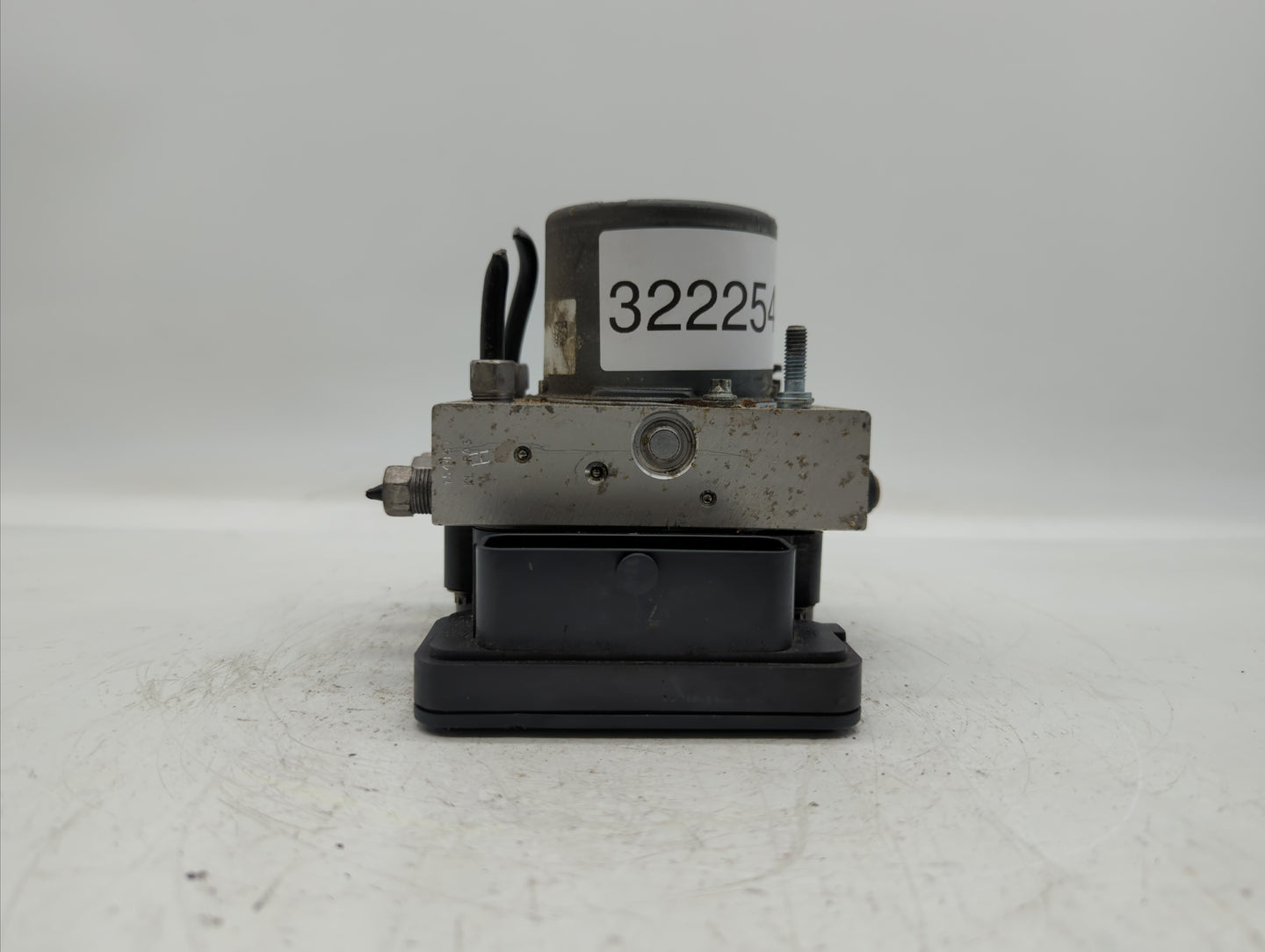 2014 Jeep Cherokee ABS Pump Control Module Replacement P/N:P04779899AF P04779899AG, 04779899AG, P04779899AI Fits OEM Used Au