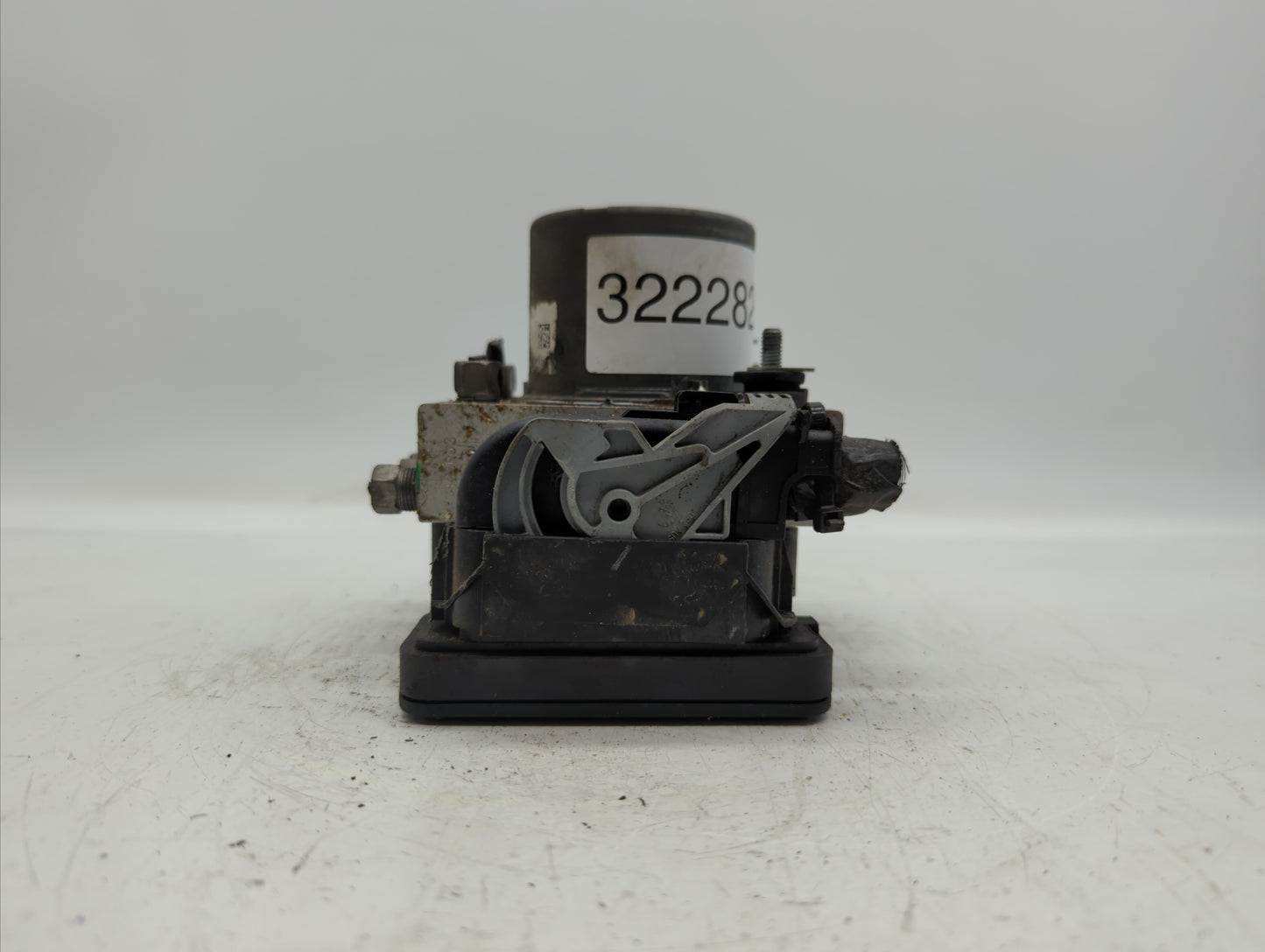 2014 Jeep Cherokee ABS Pump Control Module Replacement P/N:P04779899AF P04779899AG, 04779899AG, P04779899AI Fits OEM Used Au