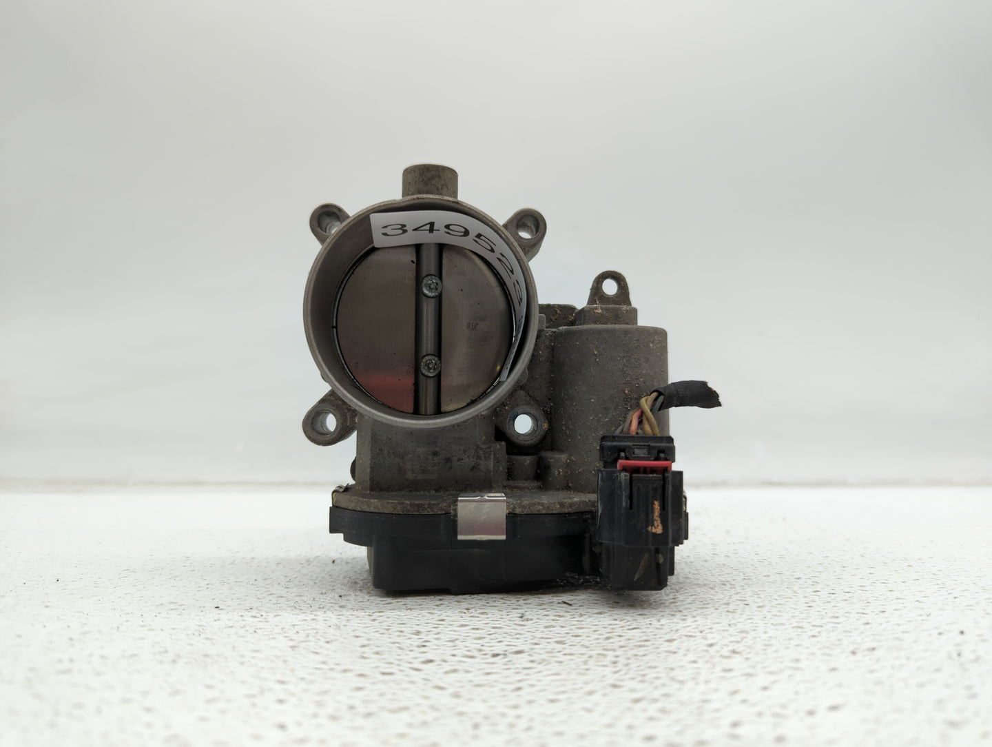 2014-2017 Jeep Cherokee Throttle Body P/N:04891970AB Fits Fits 2014 2015 2016 2017 2018 OEM Used Auto Parts - Oemusedautopar