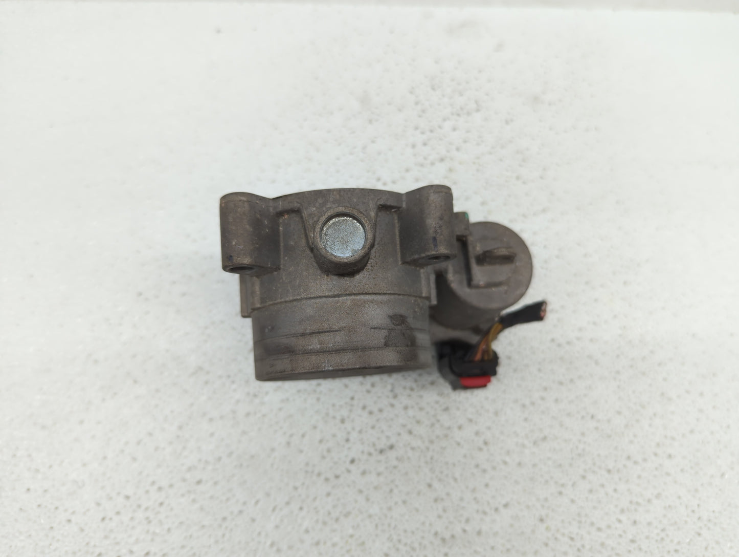 2014-2017 Jeep Cherokee Throttle Body P/N:04891970AB Fits Fits 2014 2015 2016 2017 2018 OEM Used Auto Parts - Oemusedautopar