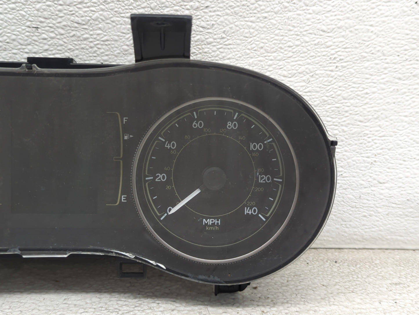 2014 Jeep Cherokee Instrument Cluster Speedometer Gauges P/N:P56054651AH A2C80949600 Miles: Fits OEM Used Auto Parts - Oemus