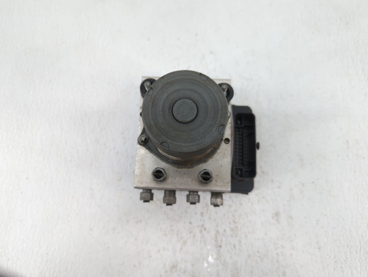 2014 Jeep Cherokee ABS Pump Control Module Replacement P/N:P04779899AF P04779899AG, 04779899AG, P04779899AI Fits OEM Used Au
