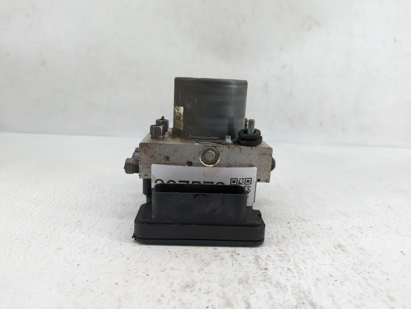 2014 Jeep Cherokee ABS Pump Control Module Replacement P/N:P04779899AF P04779899AG, 04779899AG, P04779899AI Fits OEM Used Au