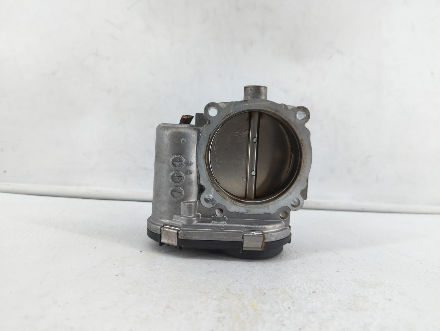 2014-2017 Jeep Cherokee Throttle Body P/N:05184349AC 05184349AE, 05184349AD Fits Fits 2011 2012 2013 2014 2015 2016 2017 201