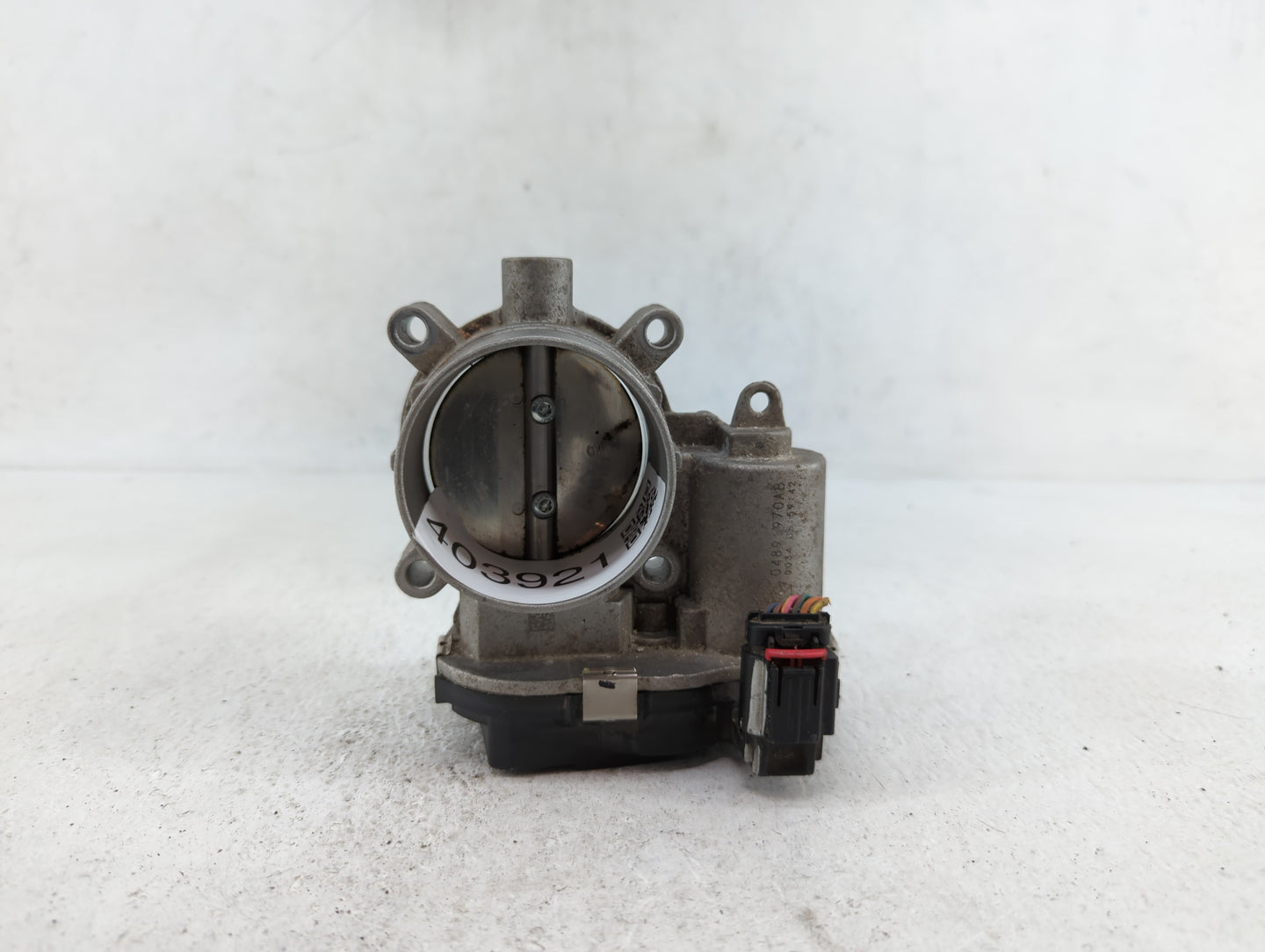 2014-2017 Jeep Cherokee Throttle Body P/N:04891970AB Fits Fits 2014 2015 2016 2017 2018 OEM Used Auto Parts - Oemusedautopar