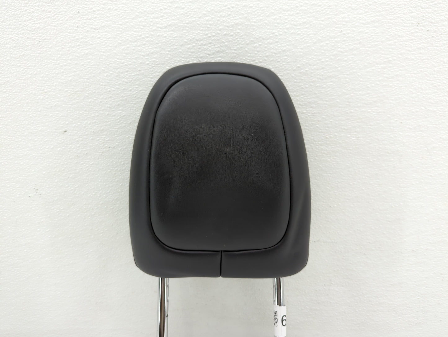 2014-2014 Jeep Cherokee Headrest Head Rest Front Driver Passenger Seat - Oemusedautoparts1.com