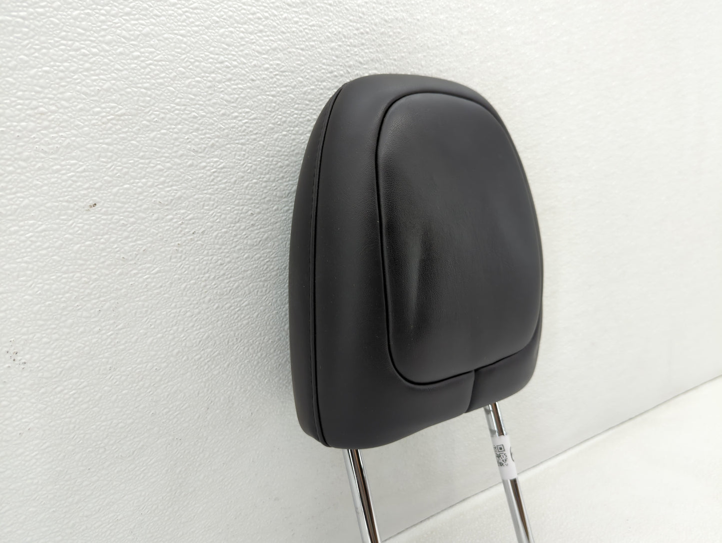 2014-2014 Jeep Cherokee Headrest Head Rest Front Driver Passenger Seat - Oemusedautoparts1.com