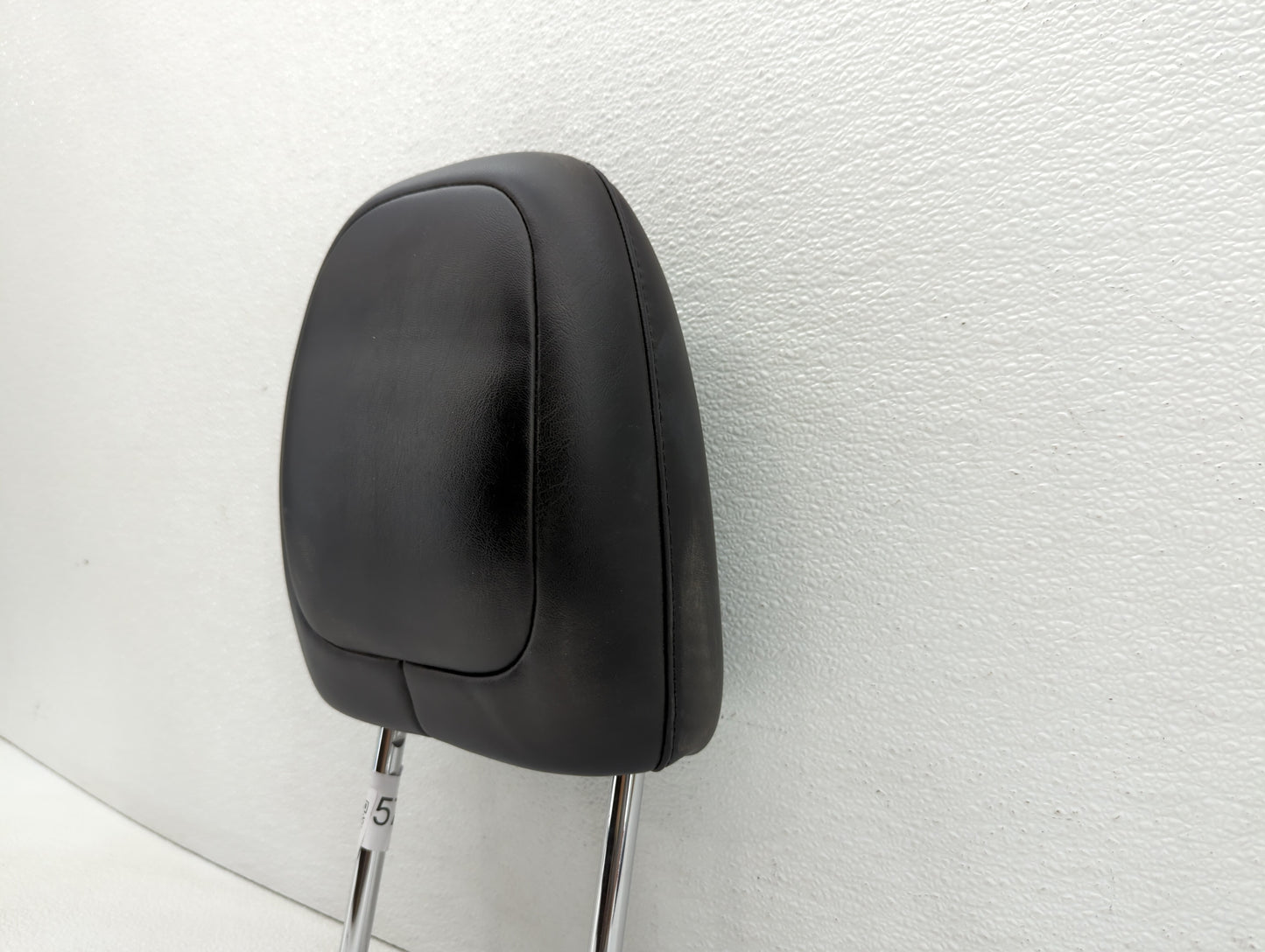 2014-2014 Jeep Cherokee Headrest Head Rest Front Driver Passenger Seat - Oemusedautoparts1.com