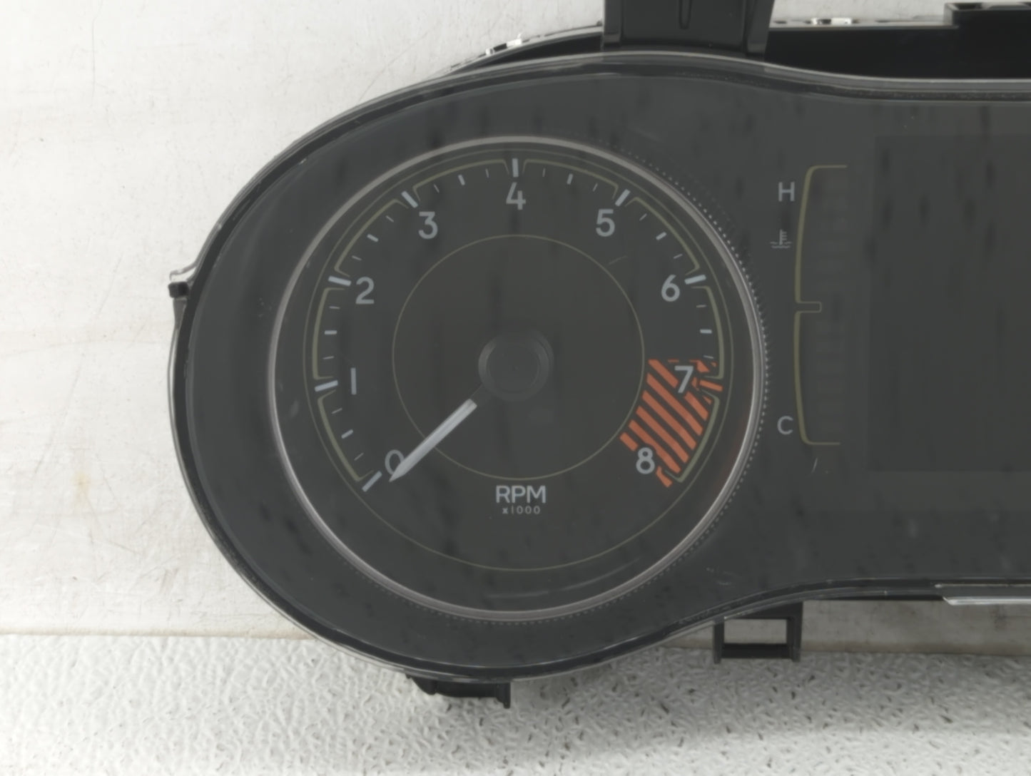 2014 Jeep Cherokee Instrument Cluster Speedometer Gauges P/N:P68105888AH P68105889AH, P68105888AG Fits OEM Used Auto Parts -