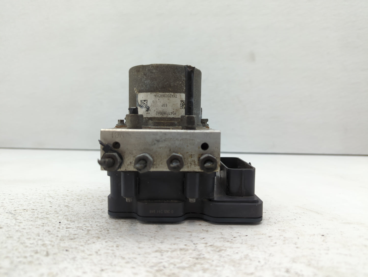2014 Jeep Cherokee ABS Pump Control Module Replacement P/N:P04779899AF P04779899AG, 04779899AG, P04779899AI Fits OEM Used Au