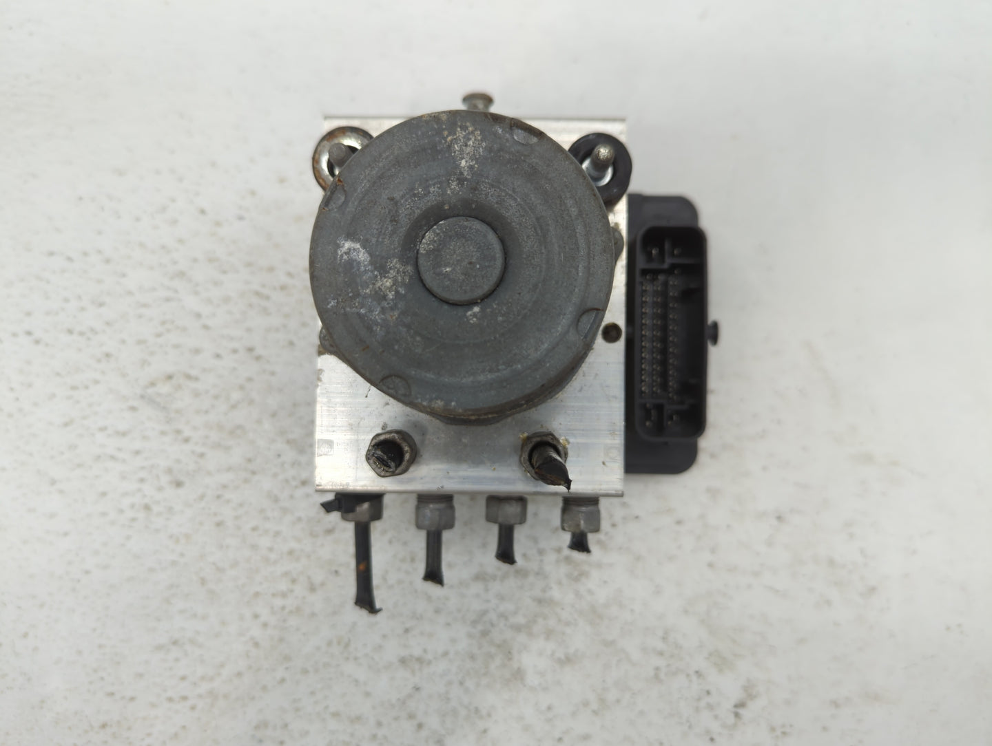 2014 Jeep Cherokee ABS Pump Control Module Replacement P/N:P04779899AF P04779899AG, 04779899AG, P04779899AI Fits OEM Used Au