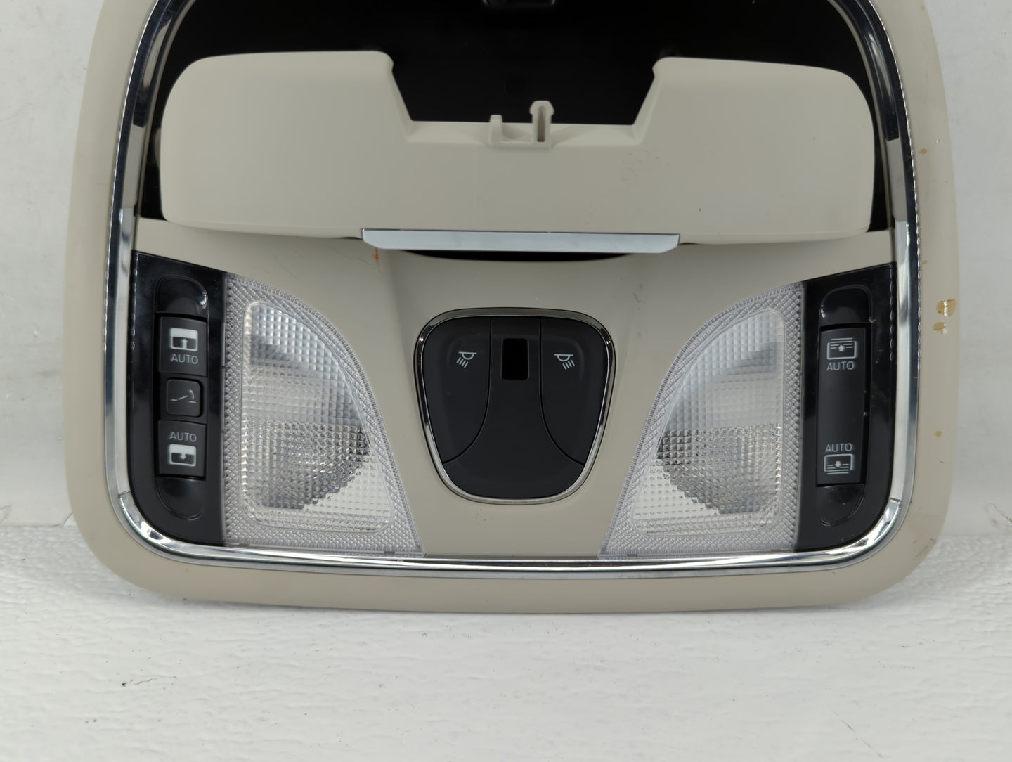 2014 Jeep Cherokee Overhead Roof Console - Oemusedautoparts1.com