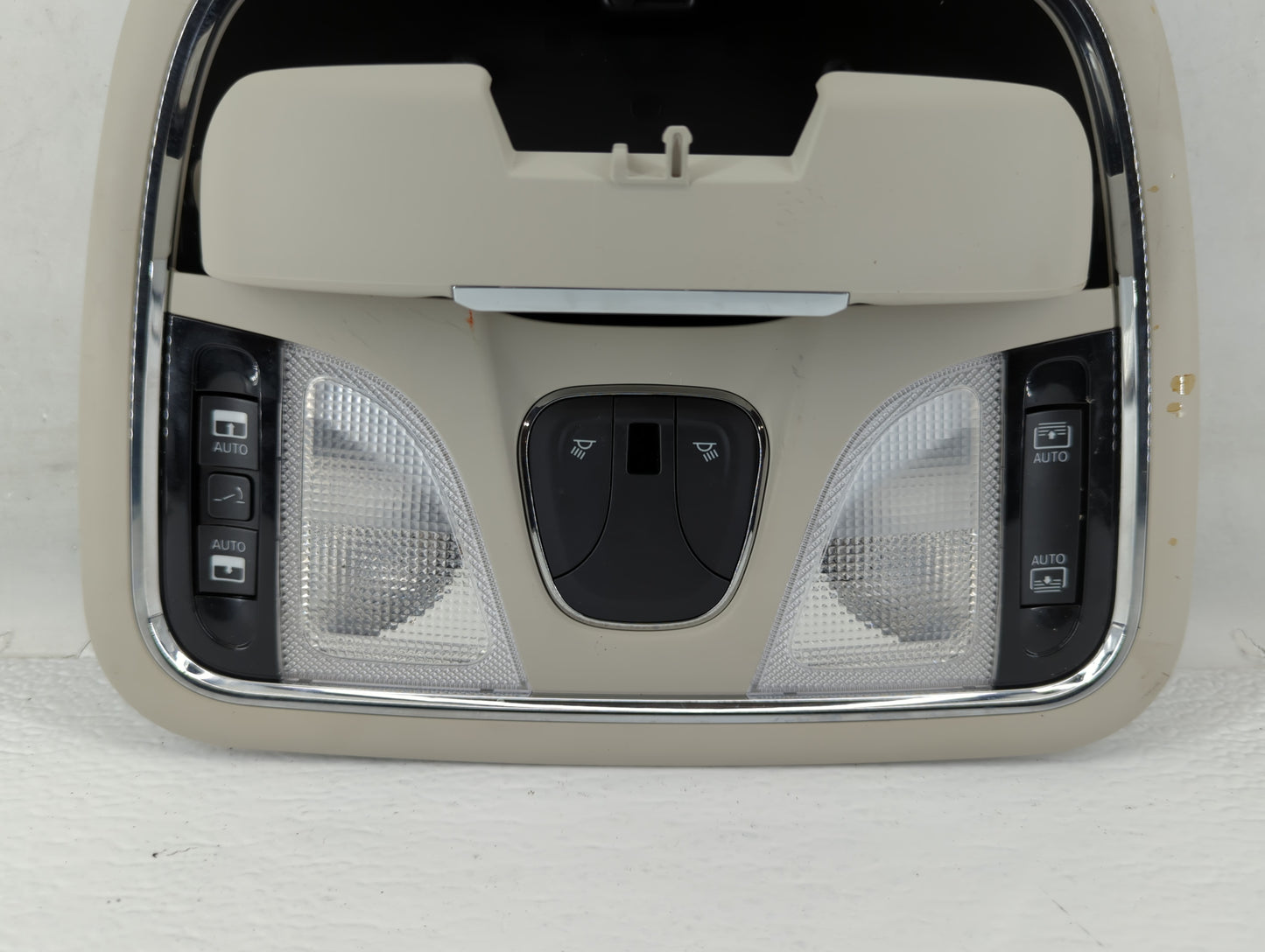 2014 Jeep Cherokee Overhead Roof Console - Oemusedautoparts1.com