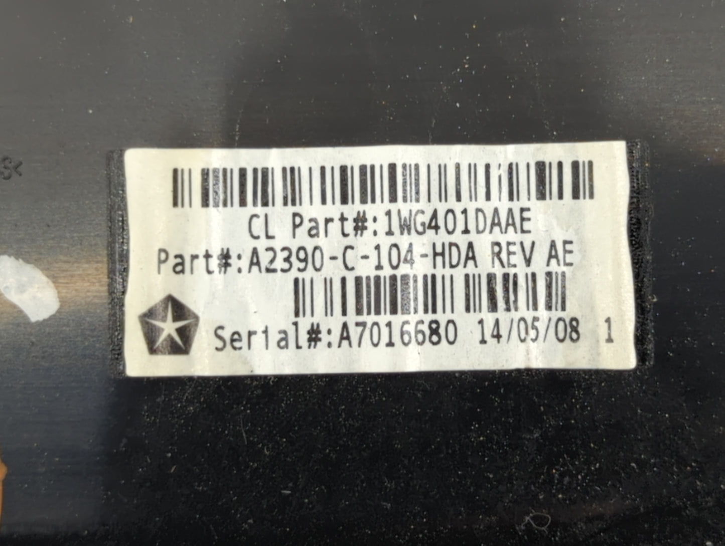 2014 Jeep Cherokee Overhead Roof Console - Oemusedautoparts1.com