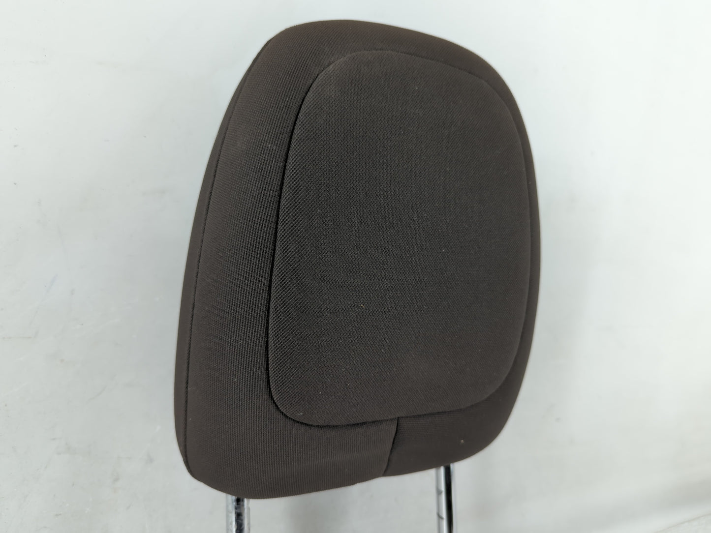 2014 Jeep Cherokee Headrest Head Rest Front Driver Passenger Seat Fits OEM Used Auto Parts - Oemusedautoparts1.com