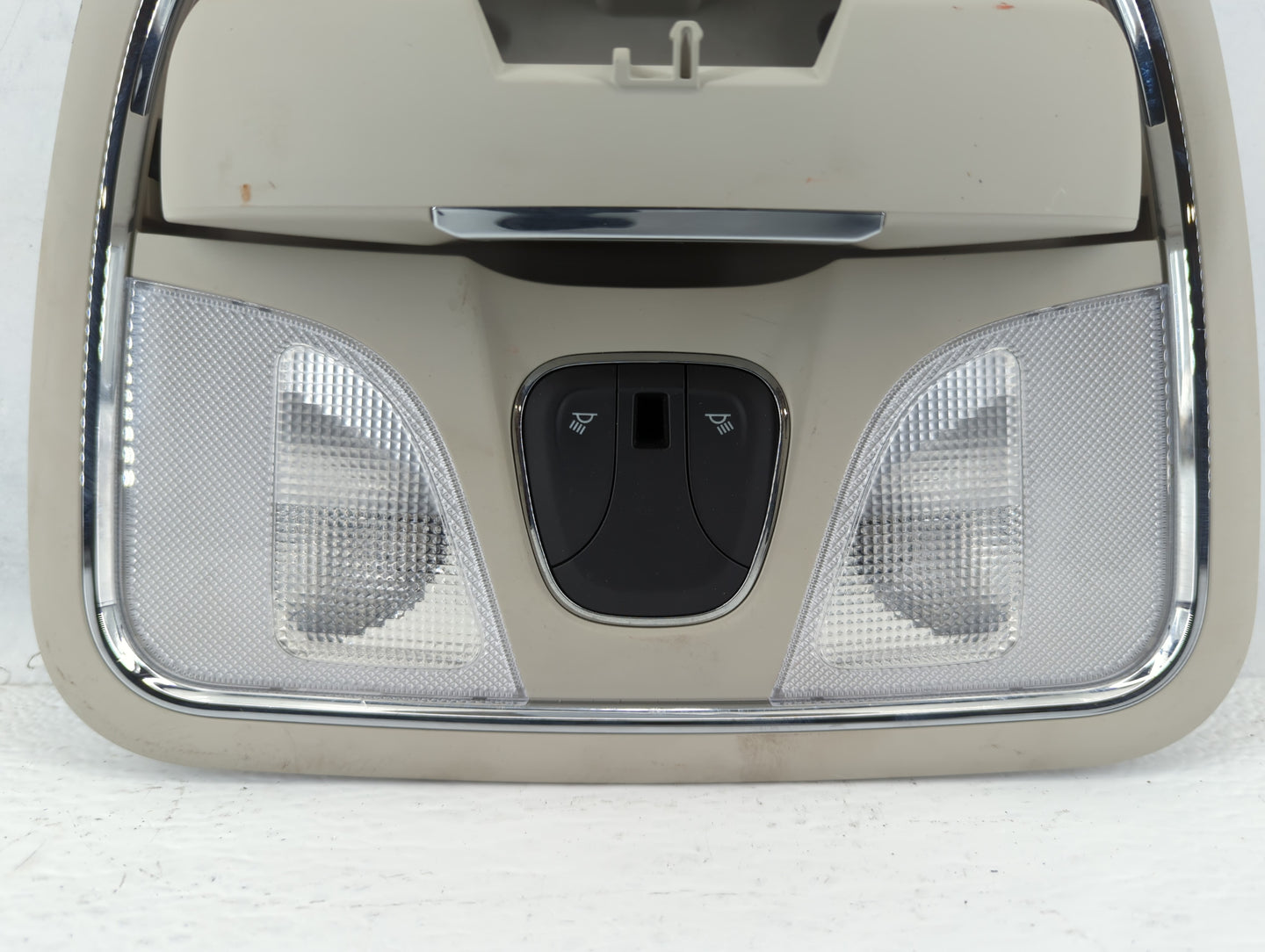 2014 Jeep Cherokee Overhead Roof Console - Oemusedautoparts1.com