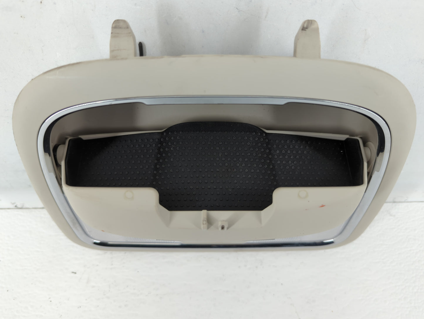 2014 Jeep Cherokee Overhead Roof Console - Oemusedautoparts1.com