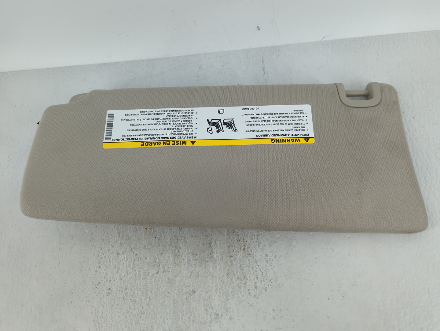 2014-2018 Jeep Cherokee Sun Visor Shade Replacement Passenger Right Mirror Fits Fits 2014 2015 2016 2017 2018 OEM Used Auto 