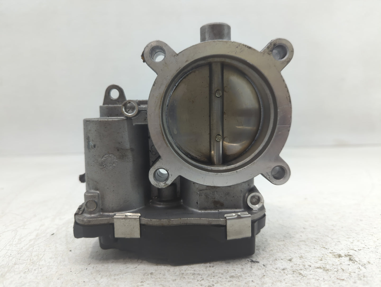2014-2019 Jeep Cherokee Throttle Body P/N:04891970AC Fits Fits 2014 2015 2016 2017 2018 2019 2020 2021 2022 OEM Used Auto Pa