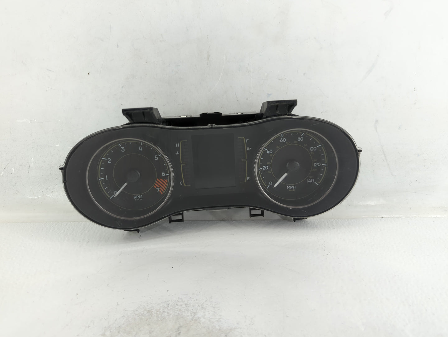 2014 Jeep Cherokee Instrument Cluster Speedometer Gauges P/N:P56054651AH Fits OEM Used Auto Parts - Oemusedautoparts1.com