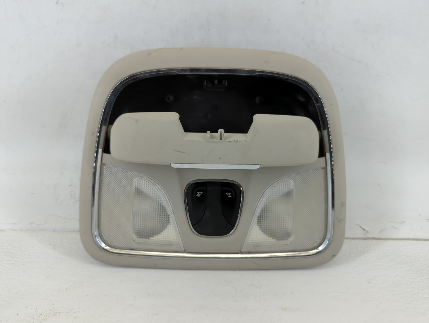 2014 Jeep Cherokee Overhead Roof Console - Oemusedautoparts1.com