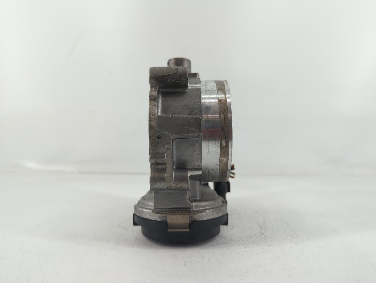 2014-2022 Jeep Cherokee Throttle Body P/N:0 280 750 770 05184349AC Fits OEM Used Auto Parts - Oemusedautoparts1.com