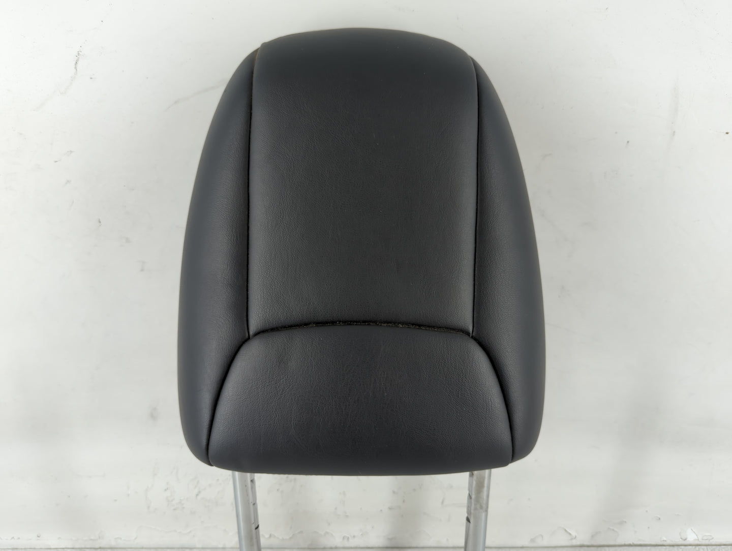 Jeep Cherokee Headrest Head Rest Rear Seat Black - Oemusedautoparts1.com