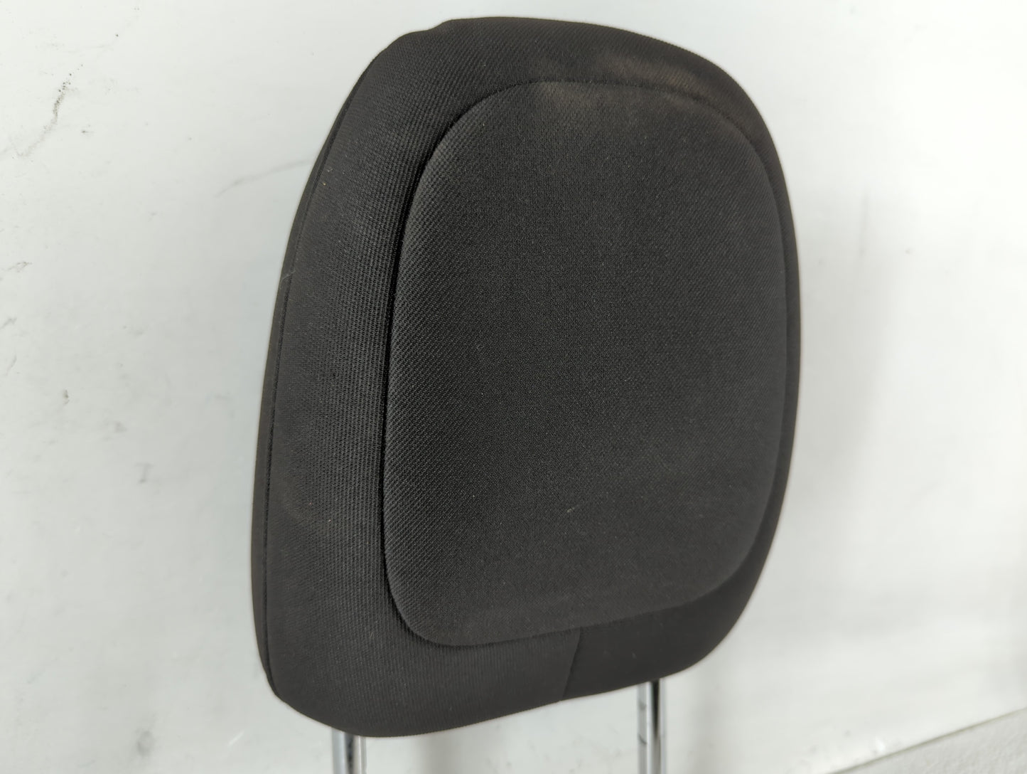 Jeep Cherokee Headrest Head Rest Front Driver Passenger Seat Black - Oemusedautoparts1.com
