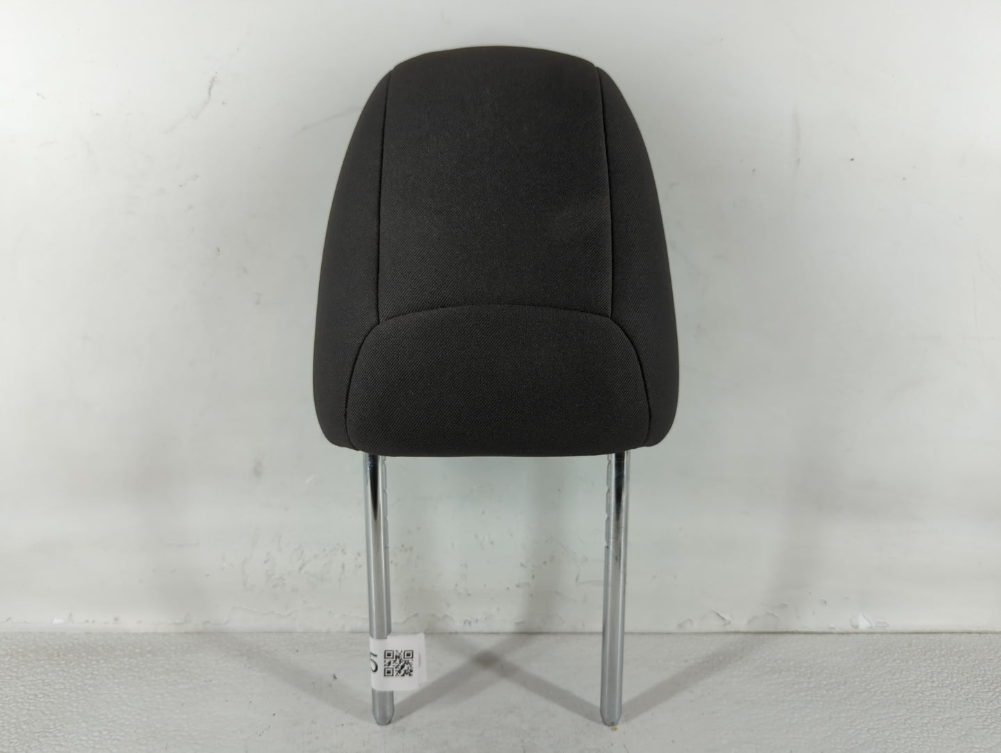 Jeep Cherokee Headrest Head Rest Front Driver Passenger Seat Black - Oemusedautoparts1.com