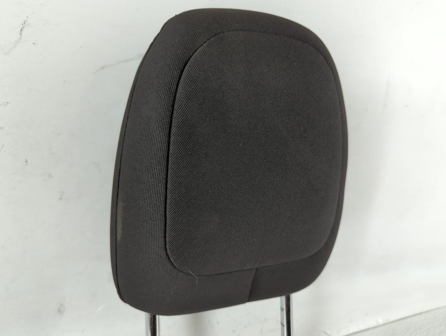 2014-2014 Jeep Cherokee Headrest Head Rest Front Driver Passenger Seat - Oemusedautoparts1.com