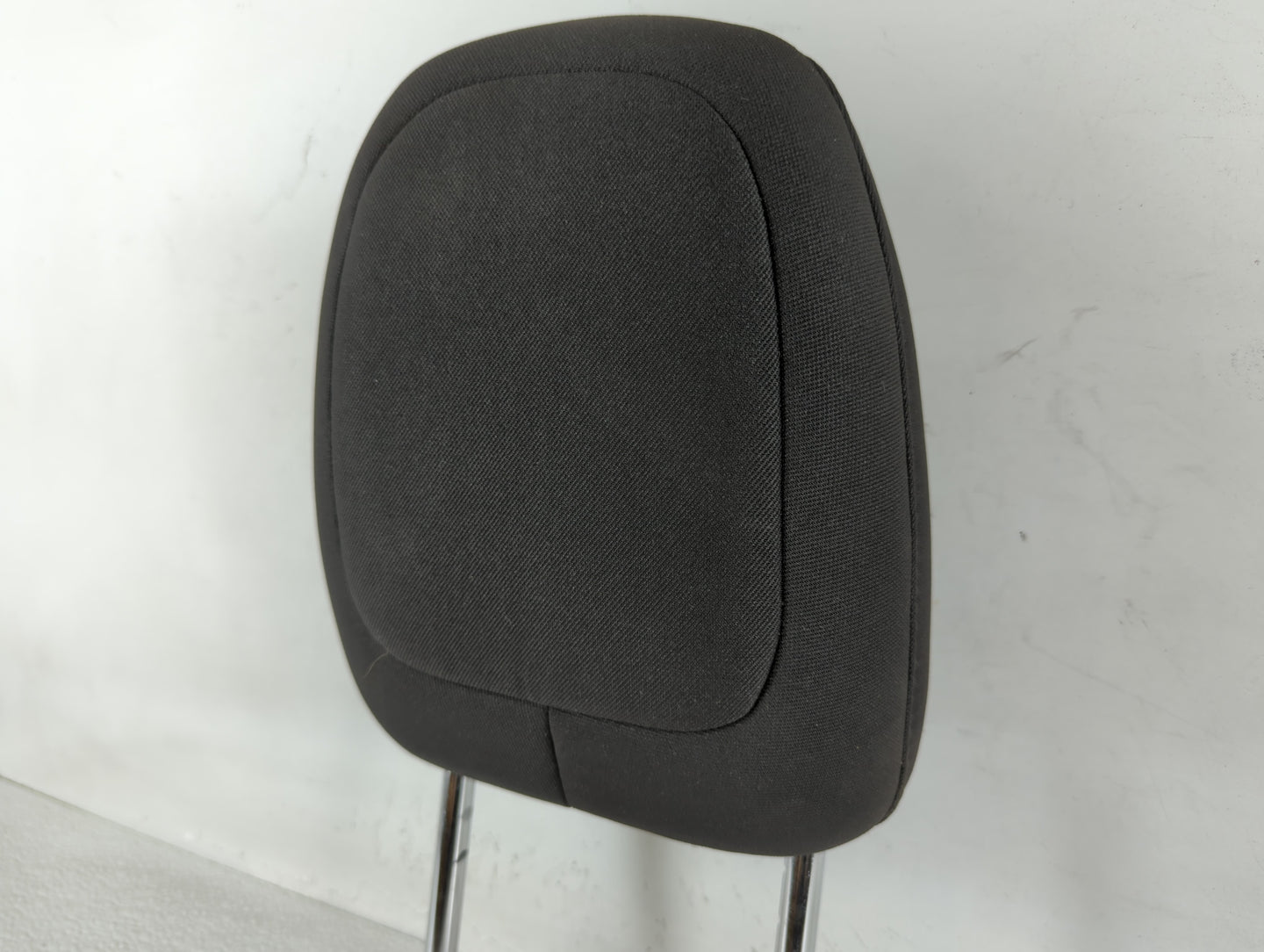 2014-2014 Jeep Cherokee Headrest Head Rest Front Driver Passenger Seat - Oemusedautoparts1.com
