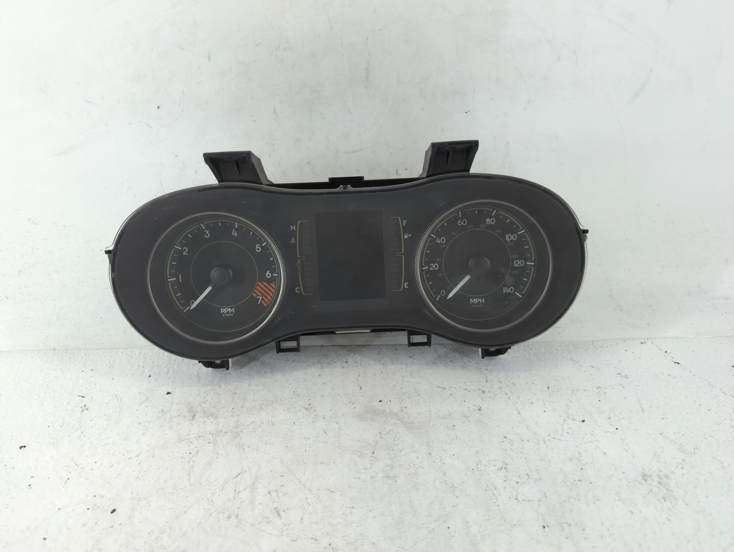 2014 Jeep Cherokee Instrument Cluster Speedometer Gauges P/N:P56054651AG Fits OEM Used Auto Parts - Oemusedautoparts1.com