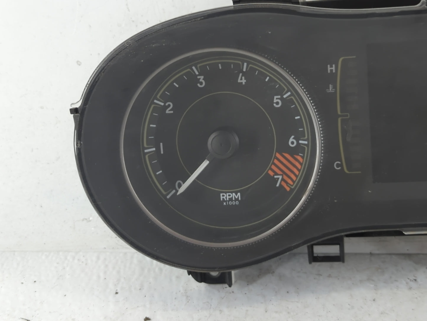 2014 Jeep Cherokee Instrument Cluster Speedometer Gauges P/N:P56054651AG Fits OEM Used Auto Parts - Oemusedautoparts1.com