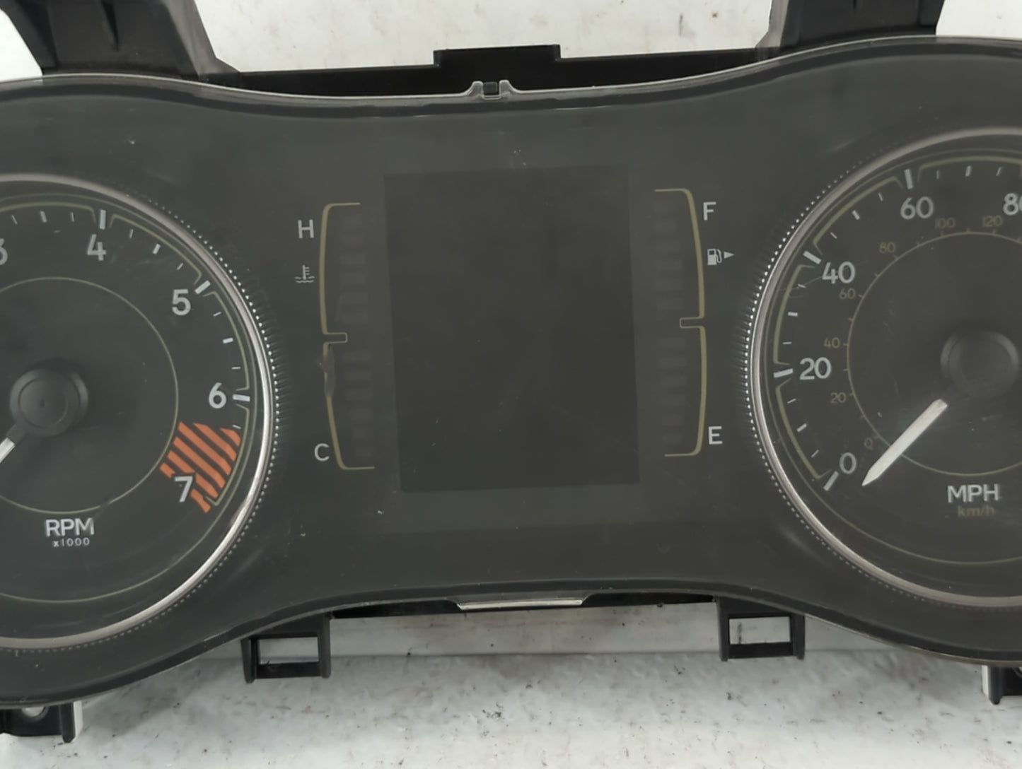 2014 Jeep Cherokee Instrument Cluster Speedometer Gauges P/N:P56054651AG Fits OEM Used Auto Parts - Oemusedautoparts1.com