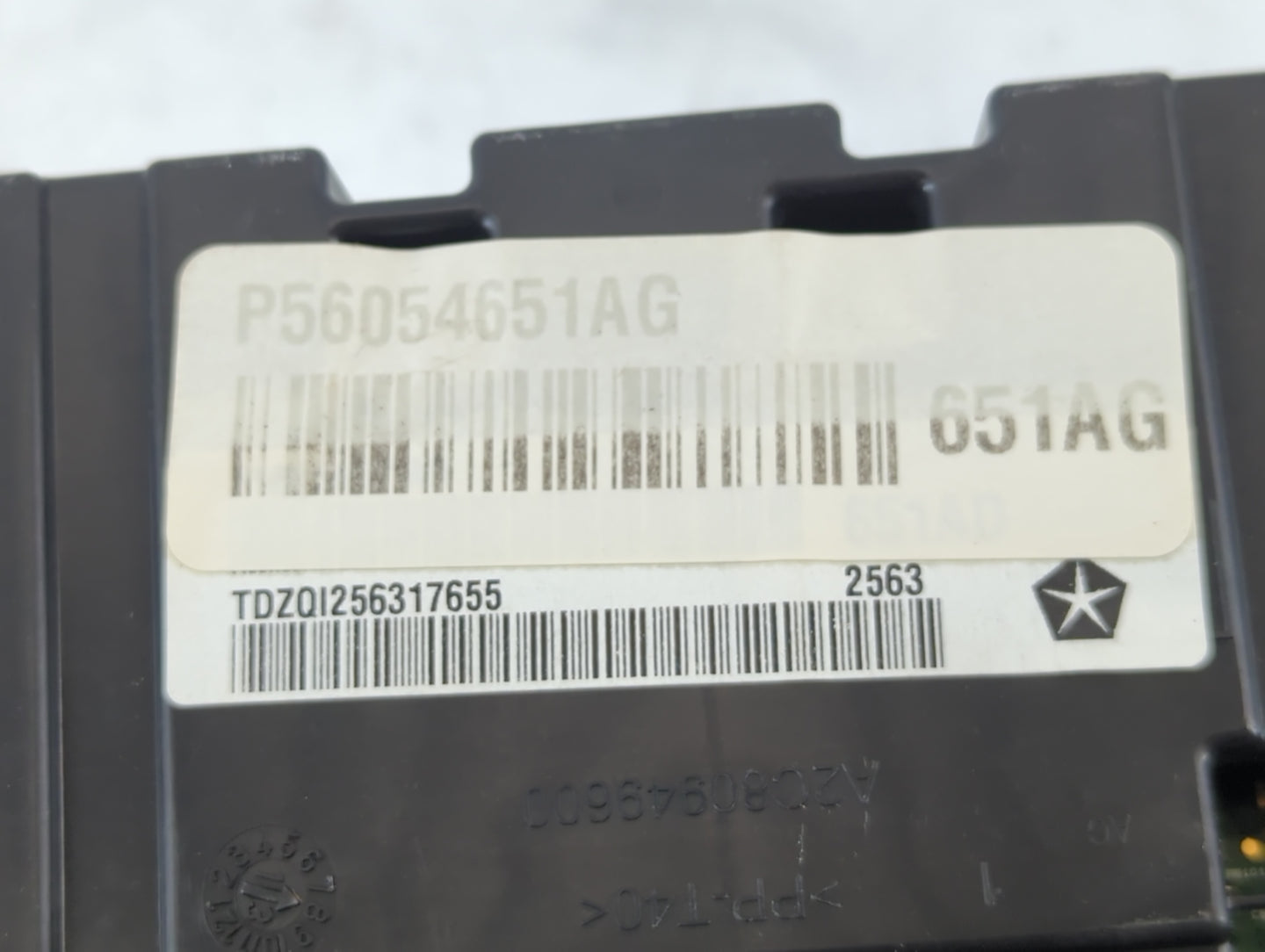 2014 Jeep Cherokee Instrument Cluster Speedometer Gauges P/N:P56054651AG Fits OEM Used Auto Parts - Oemusedautoparts1.com