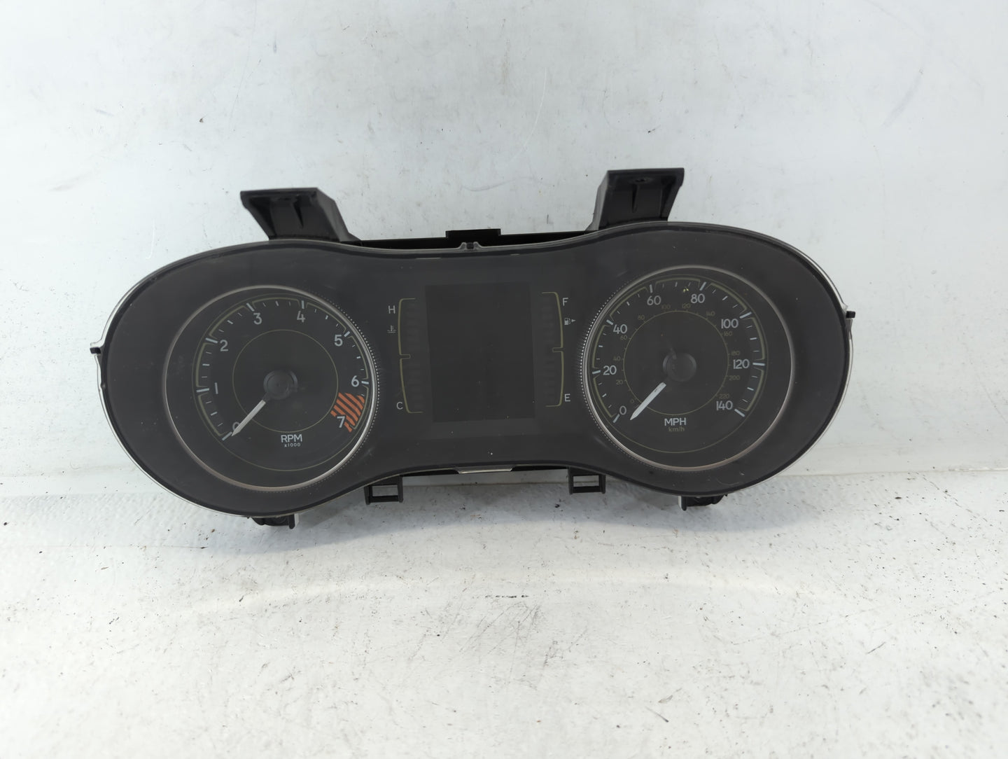 2014 Jeep Cherokee Instrument Cluster Speedometer Gauges P/N:P56054651AH Fits OEM Used Auto Parts - Oemusedautoparts1.com
