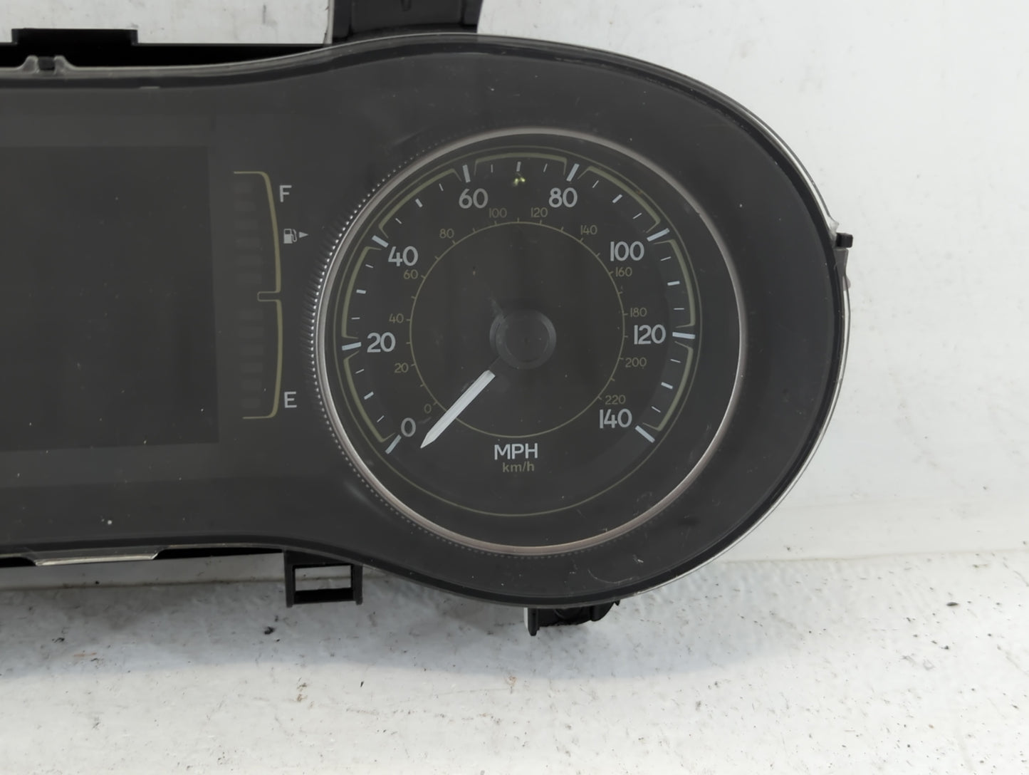 2014 Jeep Cherokee Instrument Cluster Speedometer Gauges P/N:P56054651AH Fits OEM Used Auto Parts - Oemusedautoparts1.com