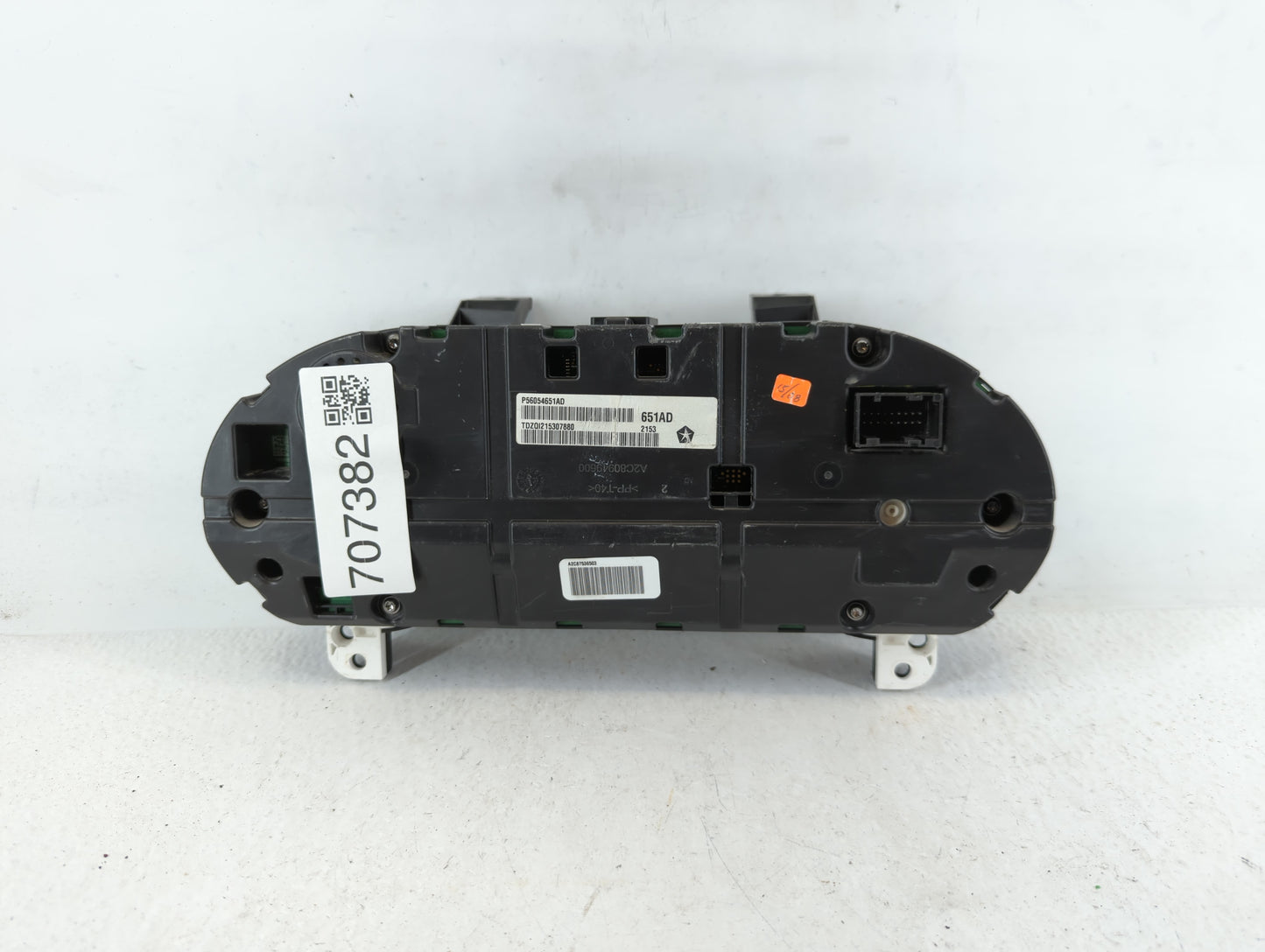 2014 Jeep Cherokee Instrument Cluster Speedometer Gauges P/N:P56054651AD Fits OEM Used Auto Parts - Oemusedautoparts1.com