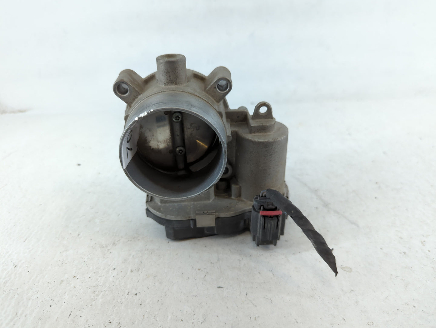 2014-2019 Jeep Cherokee Throttle Body P/N:04891970AB Fits Fits 2014 2015 2016 2017 2018 2019 2020 2021 2022 OEM Used Auto Pa