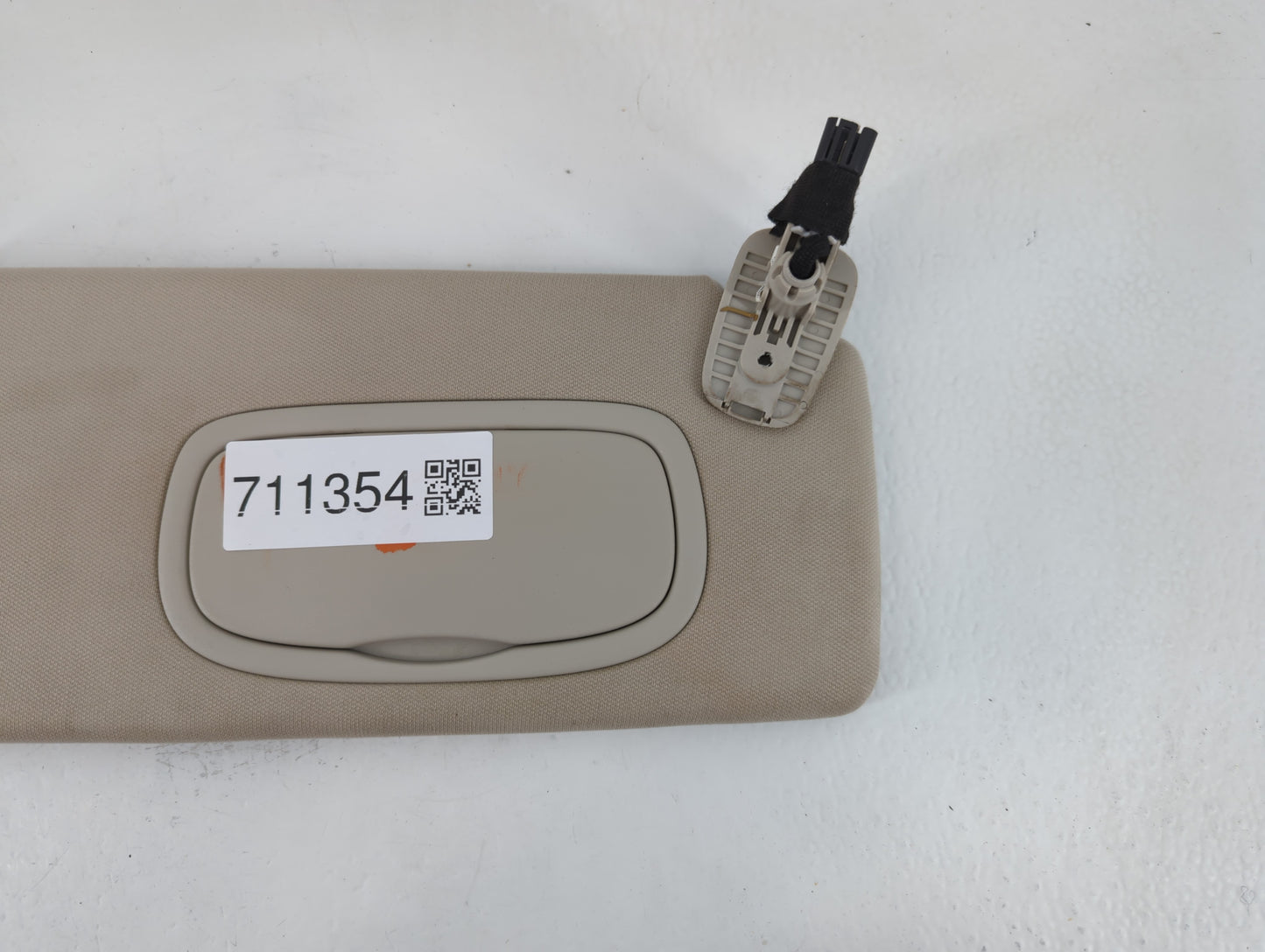 2014-2018 Jeep Cherokee Sun Visor Shade Replacement Passenger Right Mirror Fits Fits 2014 2015 2016 2017 2018 OEM Used Auto 