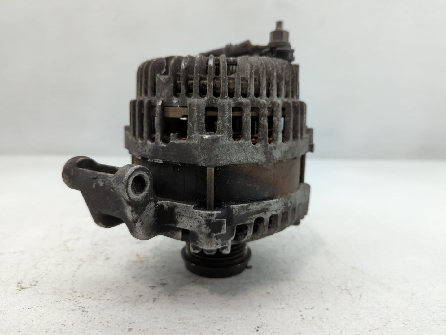 2014-2018 Jeep Cherokee Alternator Replacement Generator Charging Assembly Engine OEM P/N:56029 624AA Fits OEM Used Auto Par