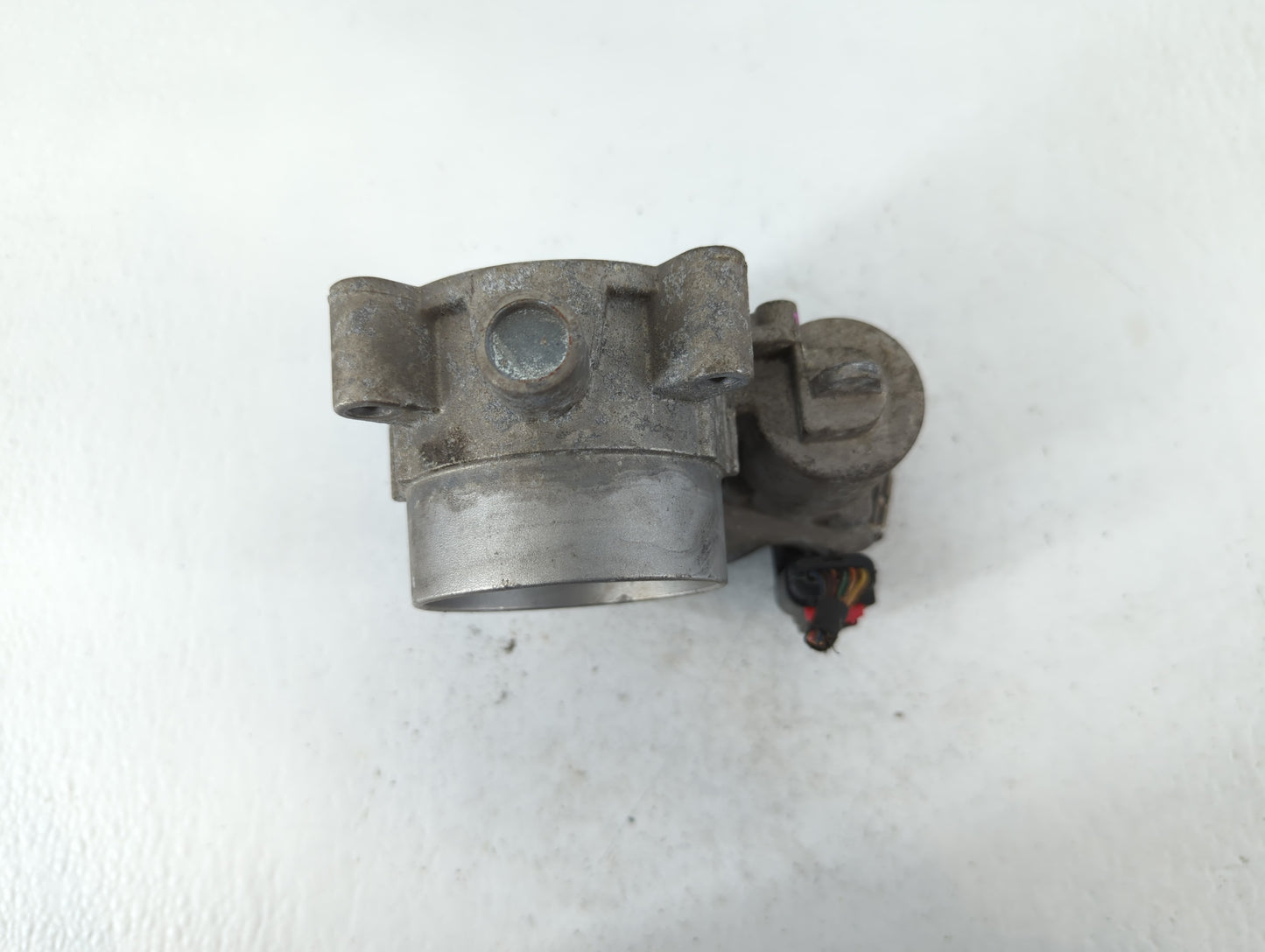 2014-2019 Jeep Cherokee Throttle Body P/N:04891970AB Fits Fits 2014 2015 2016 2017 2018 2019 2020 2021 2022 OEM Used Auto Pa