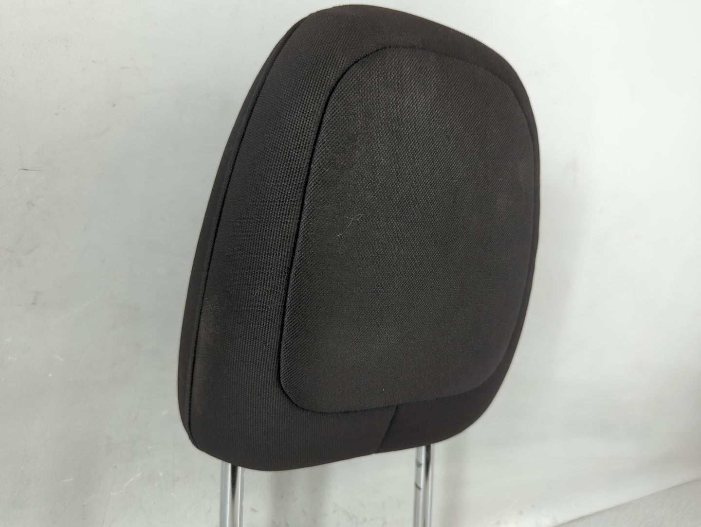 2014 Jeep Cherokee Headrest Head Rest Front Driver Passenger Seat Black - Oemusedautoparts1.com