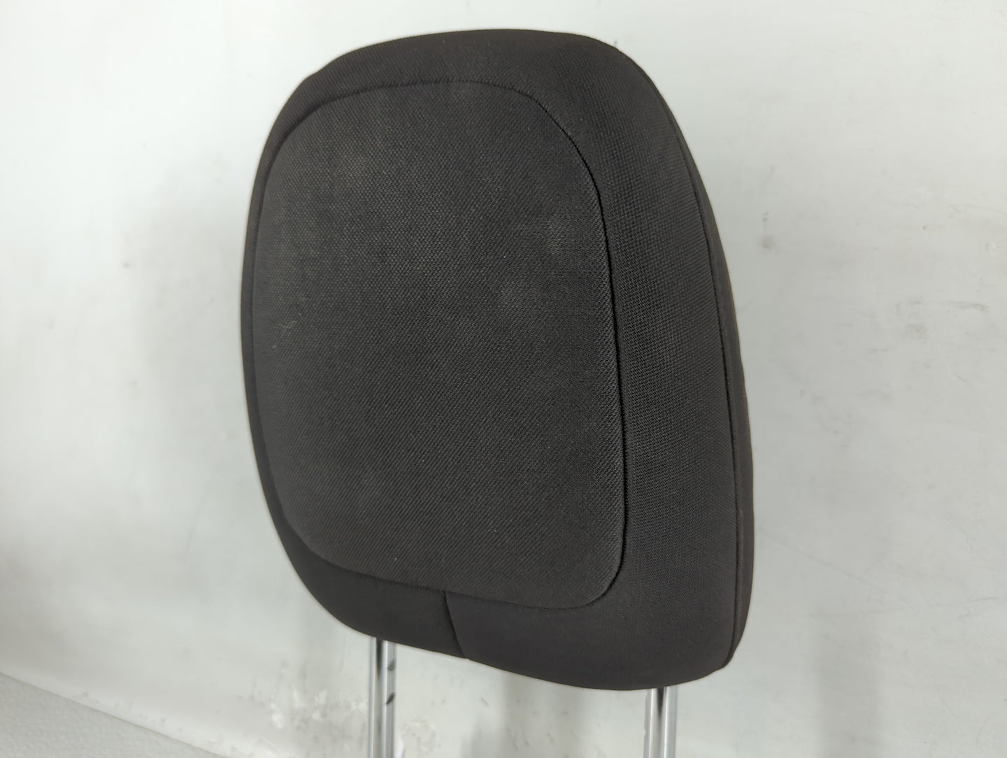 2014 Jeep Cherokee Headrest Head Rest Front Driver Passenger Seat Black - Oemusedautoparts1.com