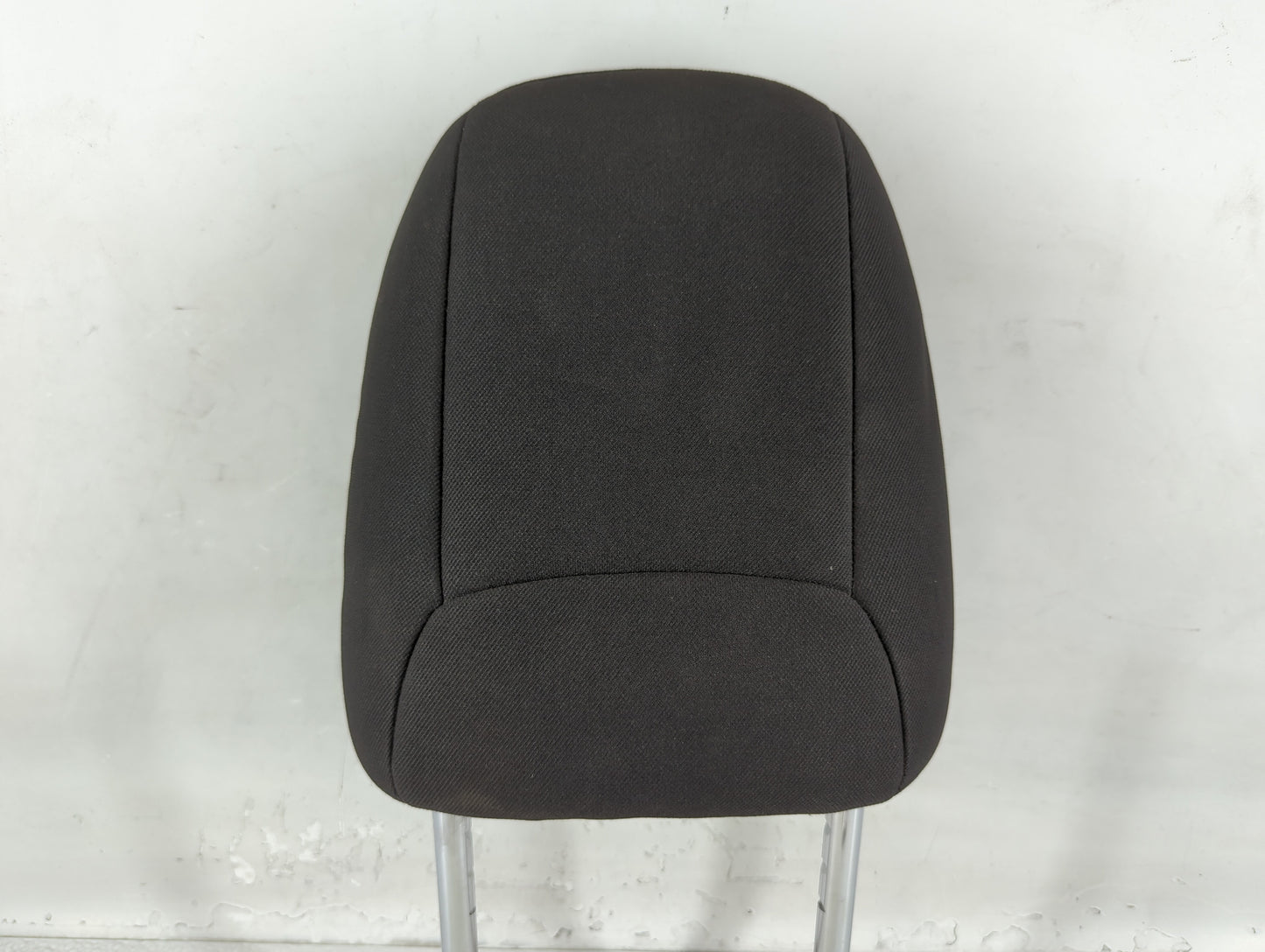 2014 Jeep Cherokee Headrest Head Rest Front Driver Passenger Seat Black - Oemusedautoparts1.com