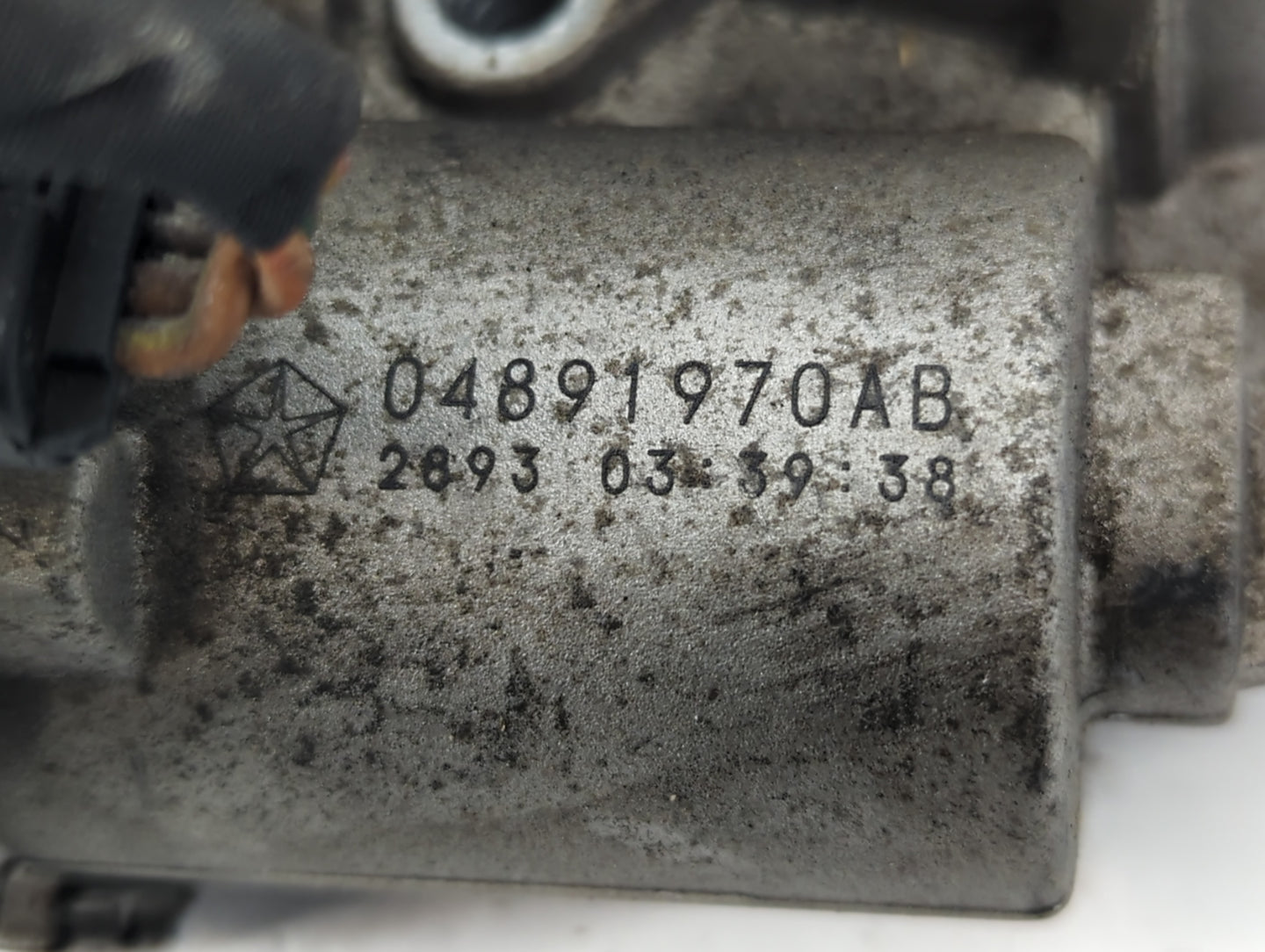 2014-2019 Jeep Cherokee Throttle Body P/N:04891970AB Fits Fits 2014 2015 2016 2017 2018 2019 2020 2021 2022 OEM Used Auto Pa